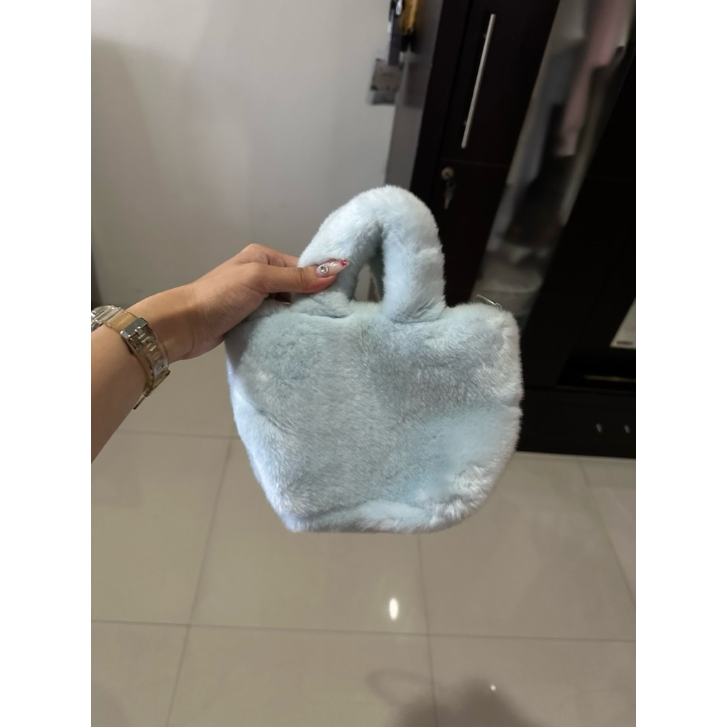 TAS BULU LEMBUT [PRELOVED]