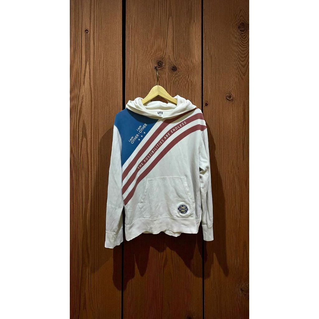Hodie Uniqlo