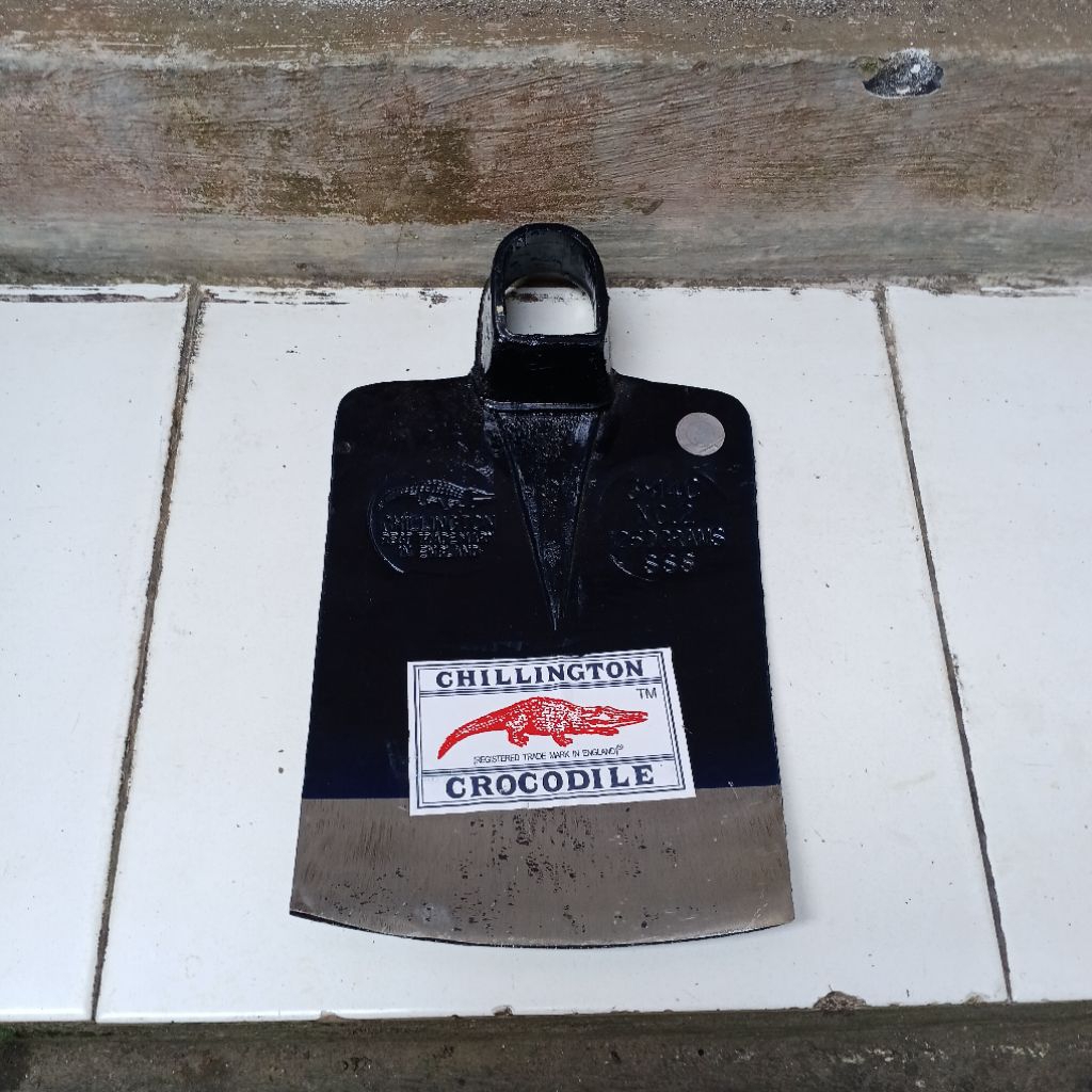 Cangkul Cap Crocodile Chillington Asli Import