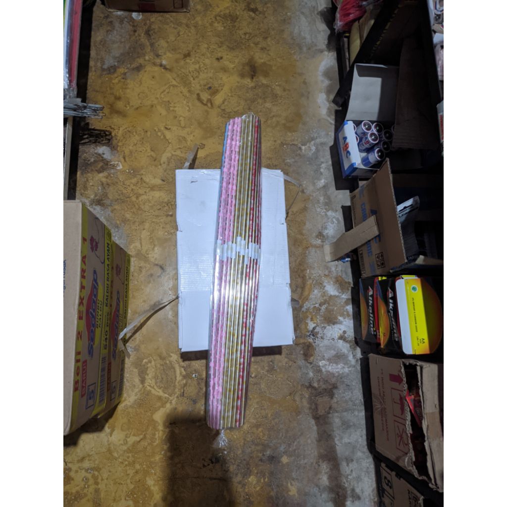 

plastik bungkus parcel