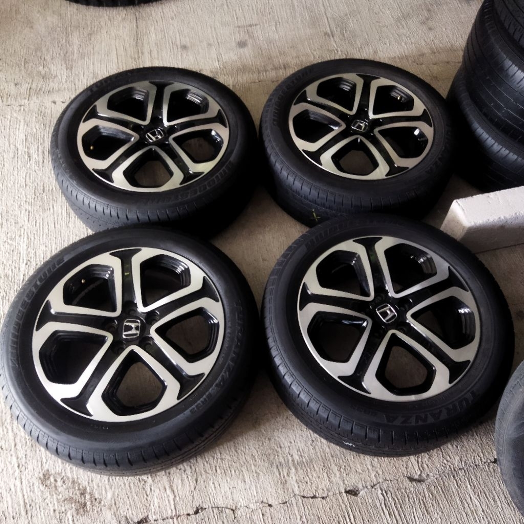 velg hrv prestige R17 original + ban. satuan