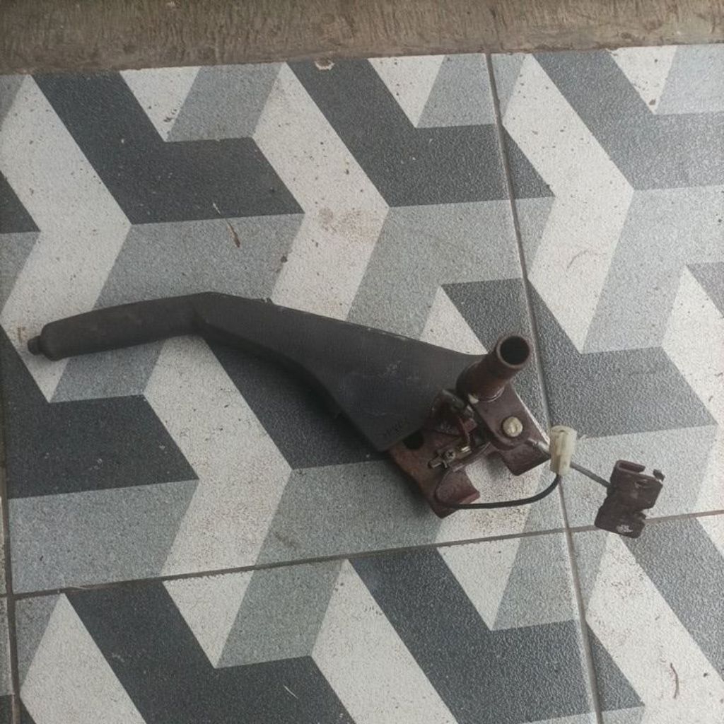 tuas handrem mitsubishi galant lele