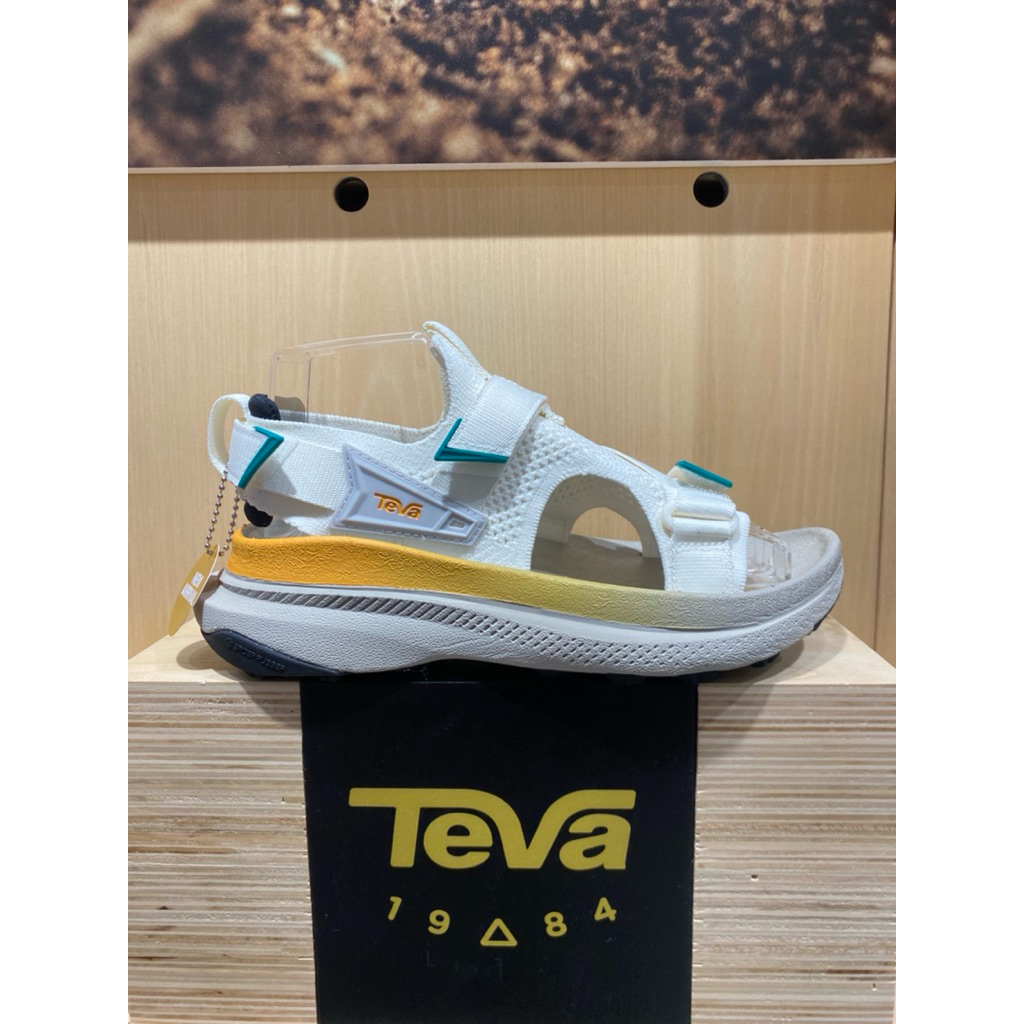 Sandal Teva Outdoor Wanita Aventrail Cream Marshmallo