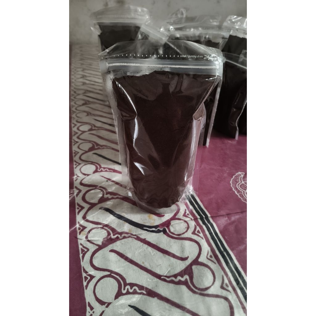 

KOPI ROBUSTA ORIGINAL KHAS LERENG GUNUNG ARJUNO PASURUAN JOSJIS