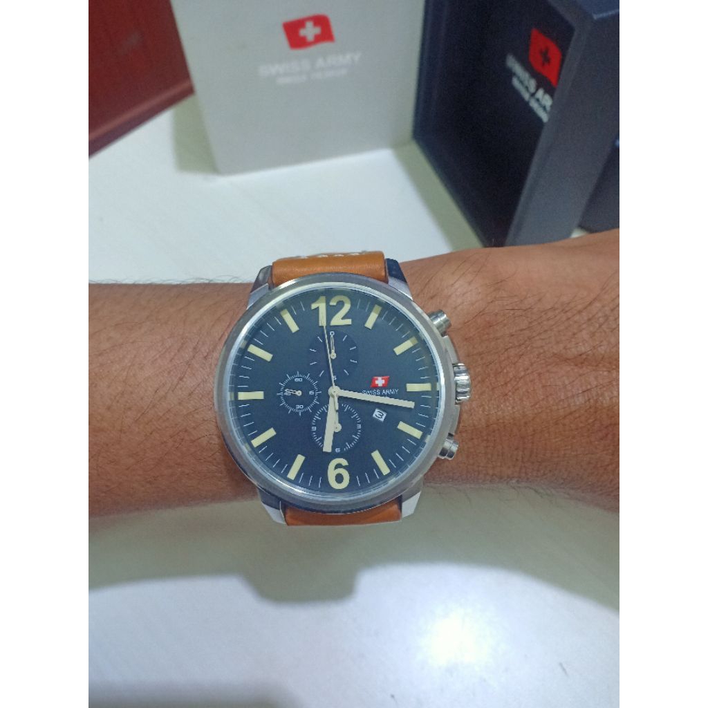 JAM TANGAN PRIA SWIS ARMY S.A 2200 MA CRONO TGL AKTIF KULIT WATER RESISTANT 3 ATM ORIGINAL