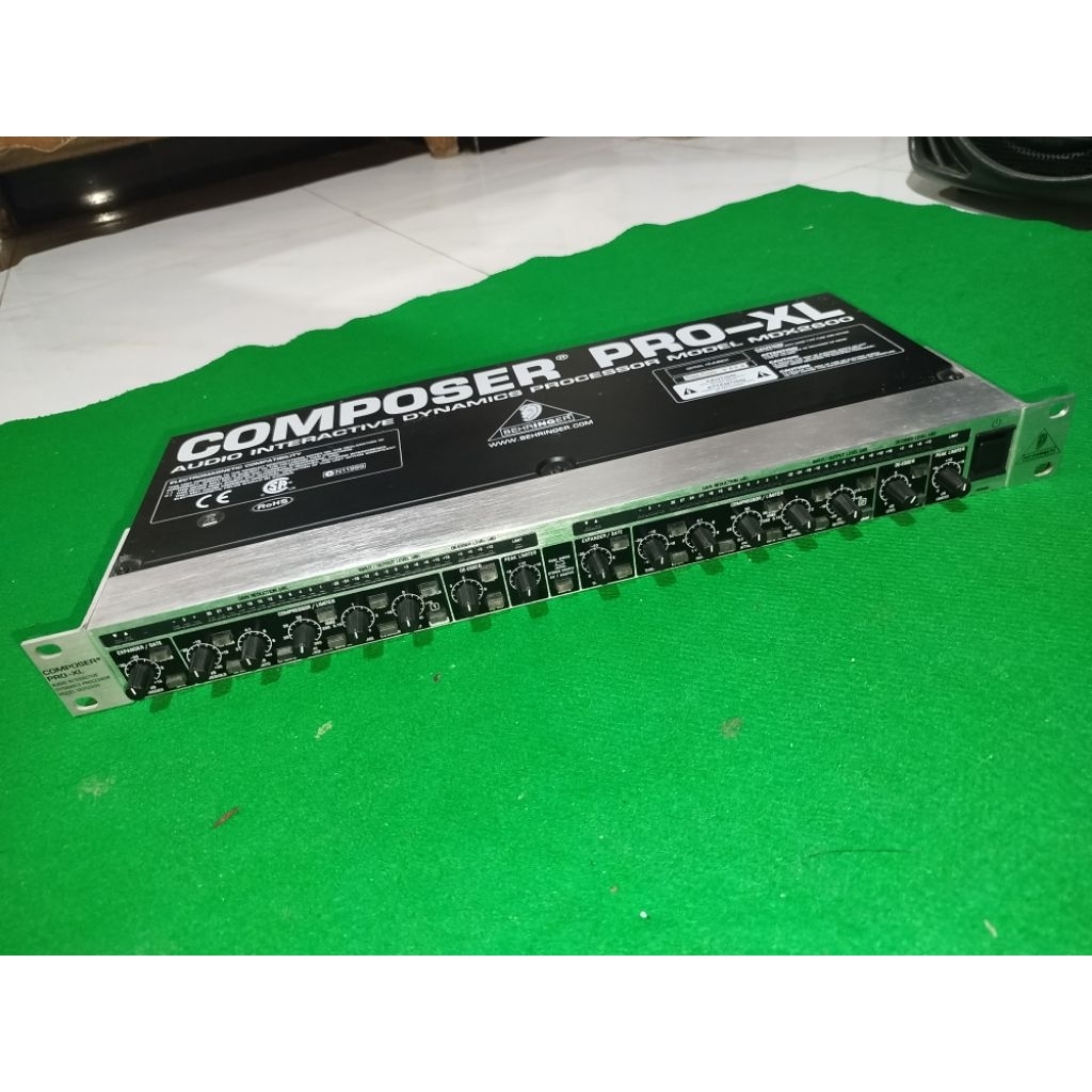 COMPOSER PRO-XL MDX 2600 BEHRINGER