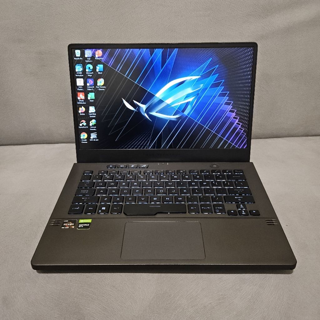 Asus ROG Zephyrus G14 GTX 1650Ti, Ryzen 5-4600HS, RAM 16GB, SSD 512GB