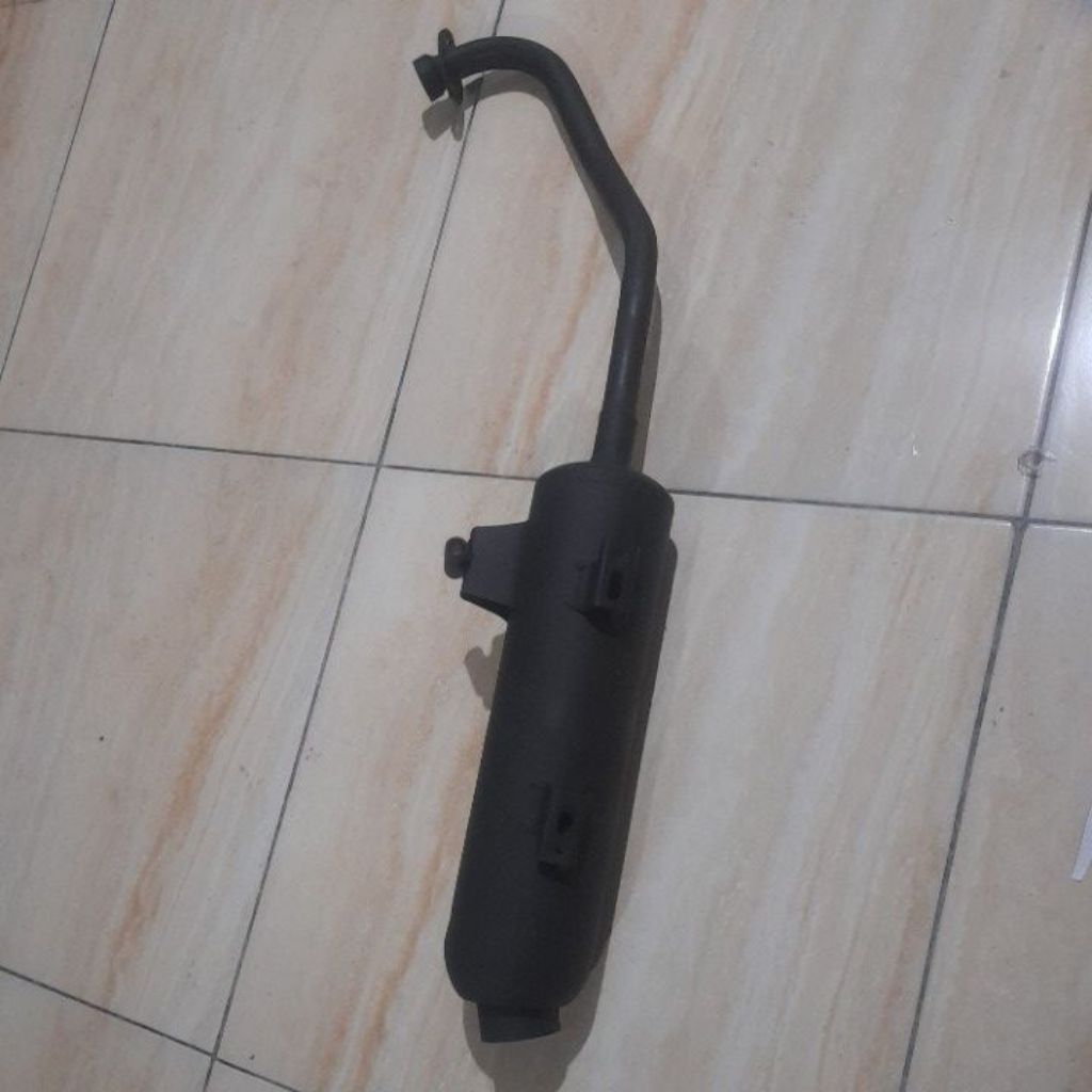Knalpot Copy Standar Xeon RC Karbu Suara Halus Adem