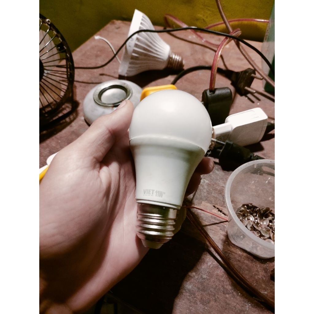 Lampu led off 5-9 watt retur pabrik
