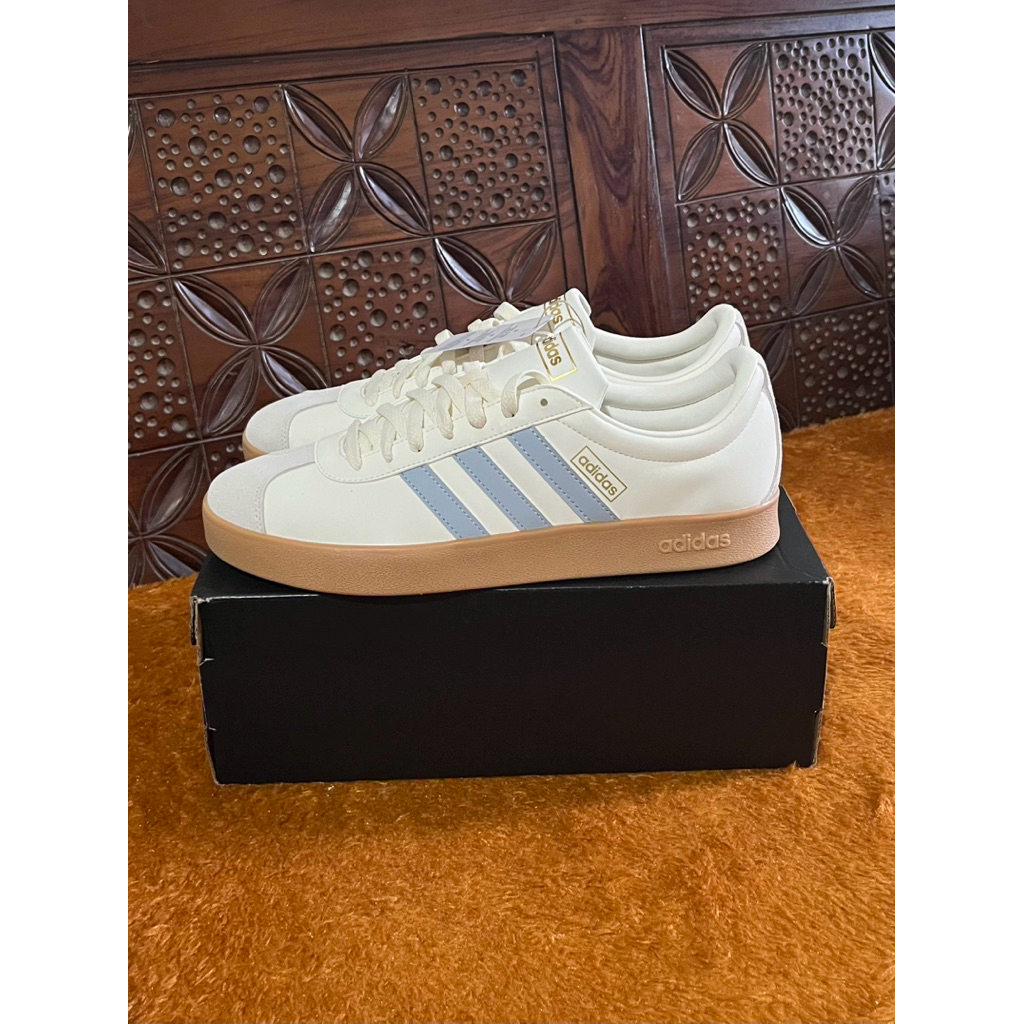 sepatu vl court original BNIB