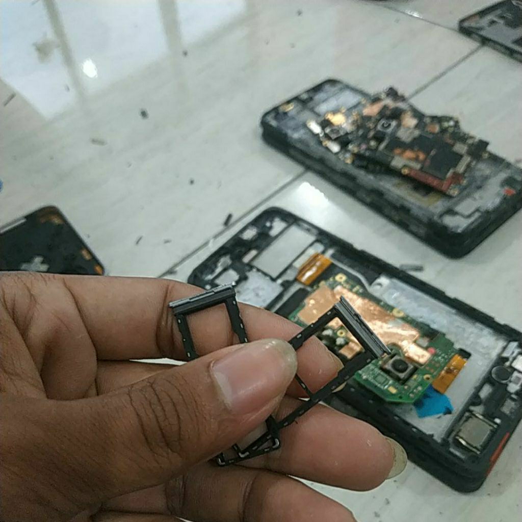 simtray bekas Infinix smart 8