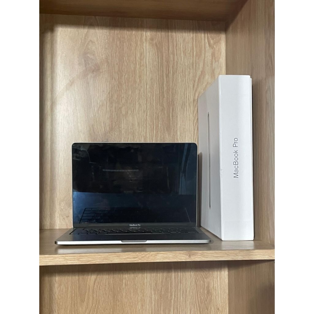 macbook pro m1 8/265 second