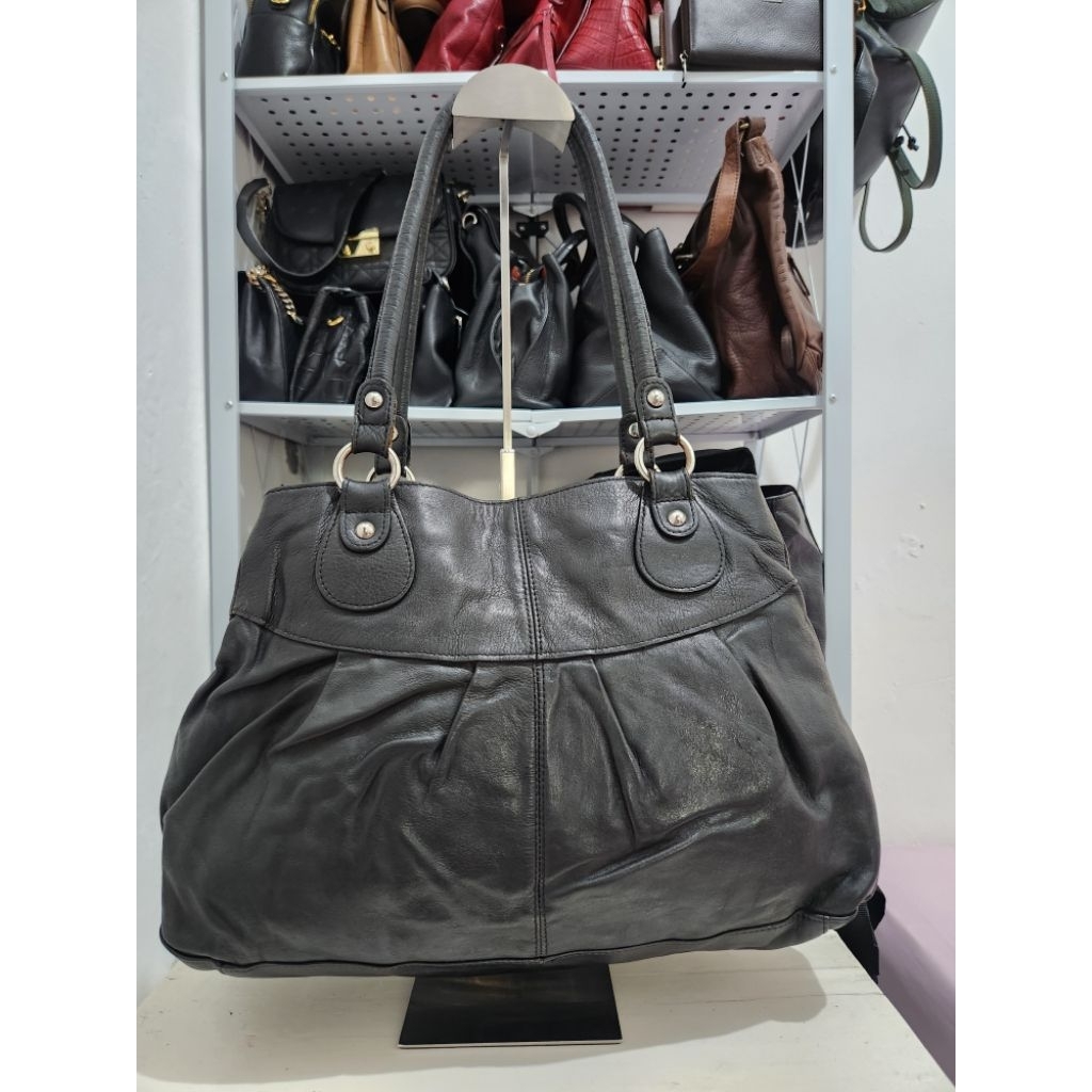 Preloved tas wanita kulit asli brand Lady in Paris