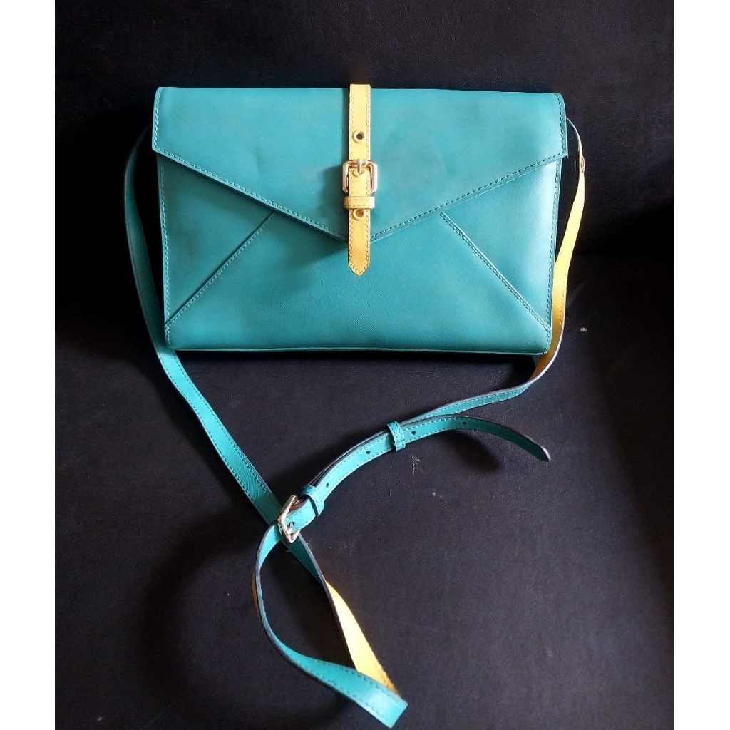 Tas kulit asli slingbag wanita sisley preloved