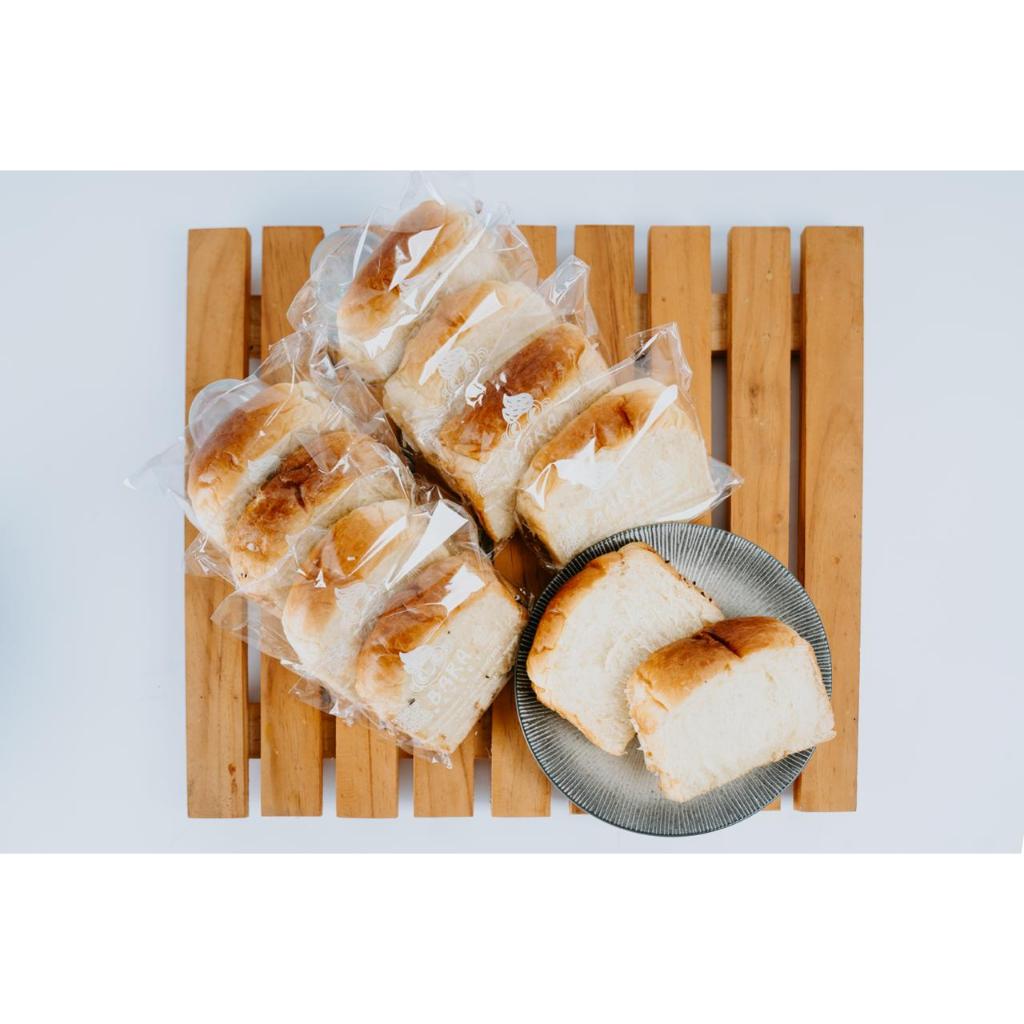 

Roti Sisir Klasik isian Keju