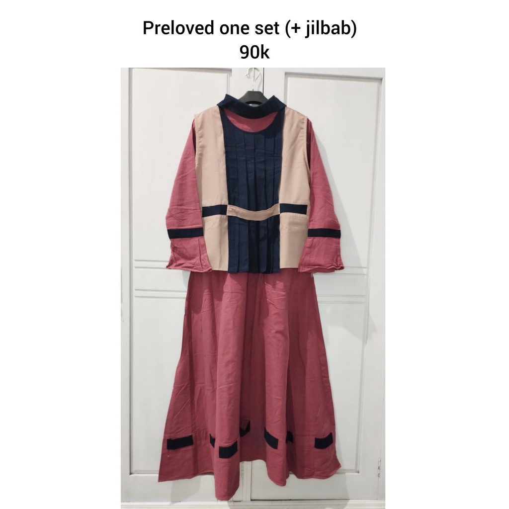 One Set (+hijab) by KLIK COLLECTION