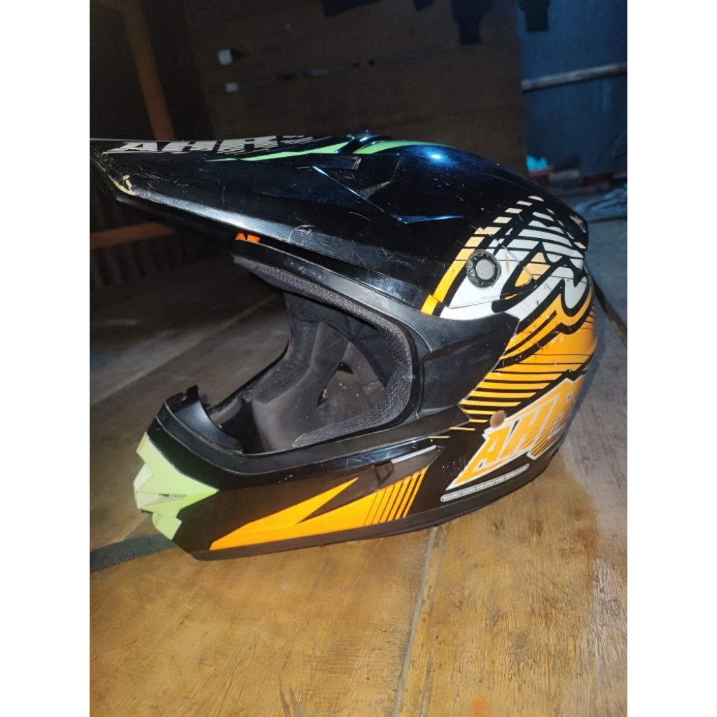 Helm trail CARGLOSS AHRS