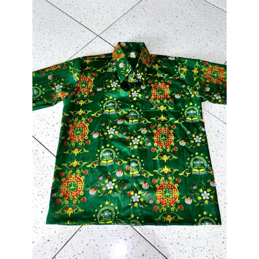 SERAGAM LP MAARIF SISWA MIS/SD LENGAN PANJANG & PENDEK