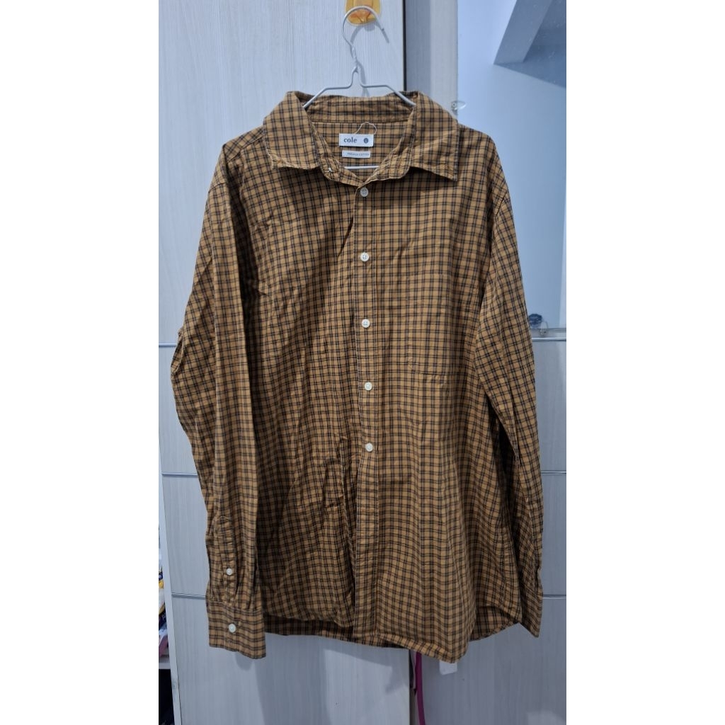 Kemeja Kotak-Kotak Merk Cole Coklat Preloved