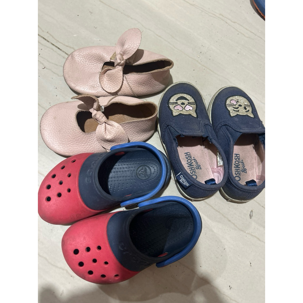 sepatu anak perempuan sz 22 oshkosh bekas