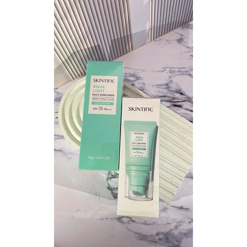 Sunscreen Skintific Aqua hijau for acne skin dan kulit sensitif