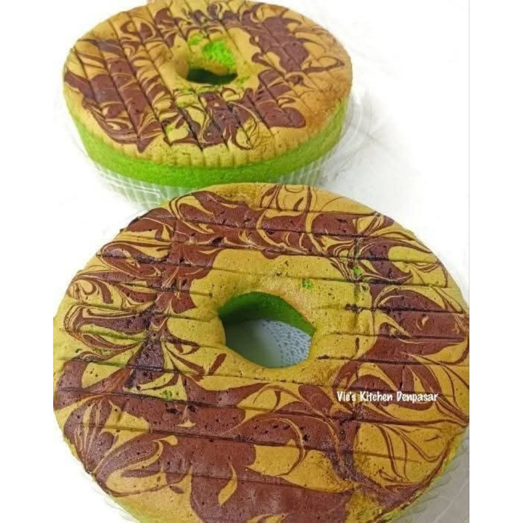 

Bolu Pandan Panggang Jadul Marmer