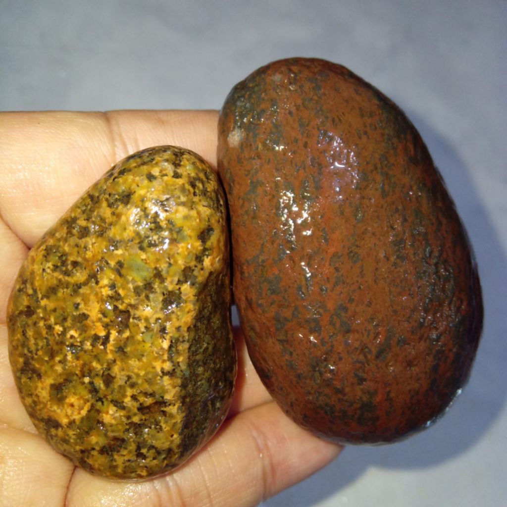 Natural Batu Akik Badar Besi Merah & Batu Badar Emas