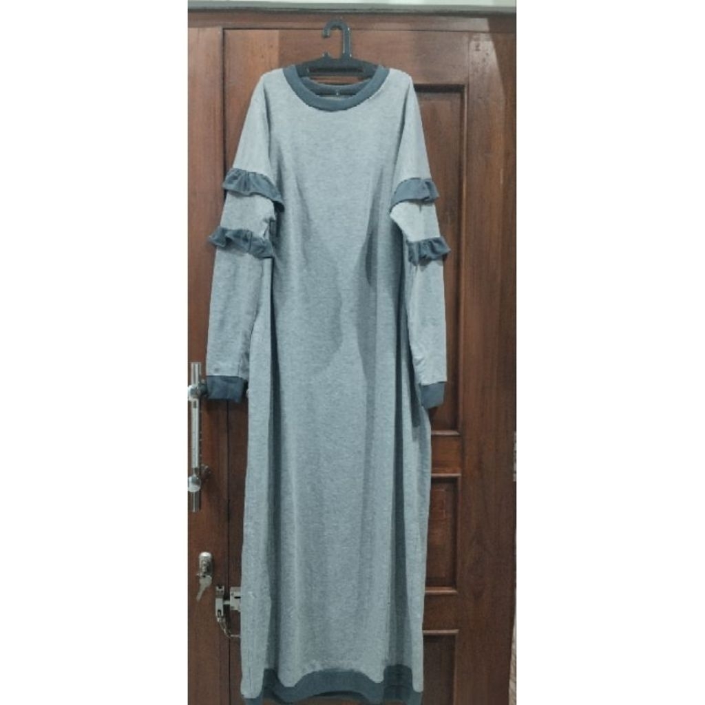 gamis kaos adem LD 120 warna abu muda mix abu tua