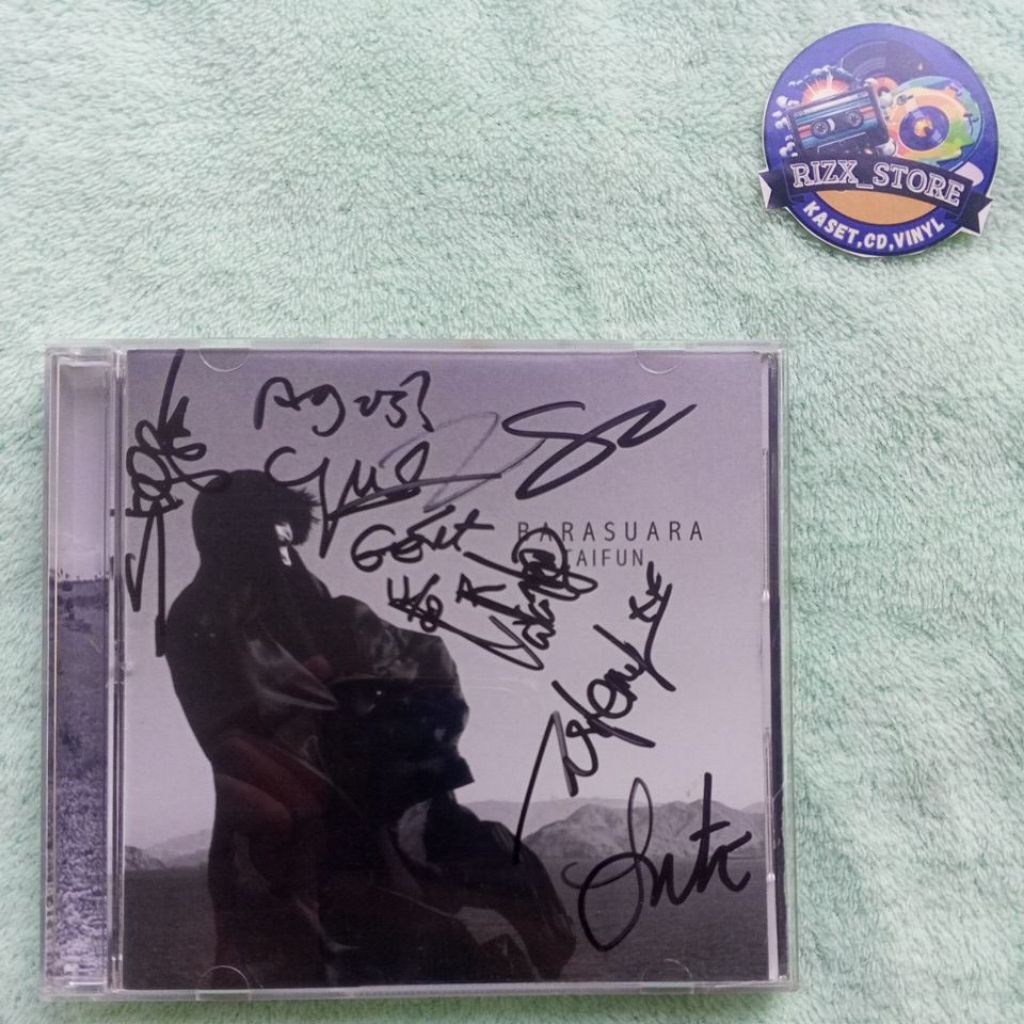 CD BARASUARA TAIFUN (tanda tangan full personil)