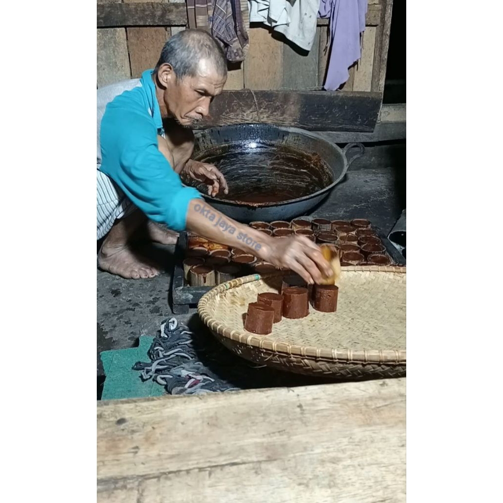 

Gula Aren Asli 1kg Organik (Kawung Gunung) Garut Bungbulang
