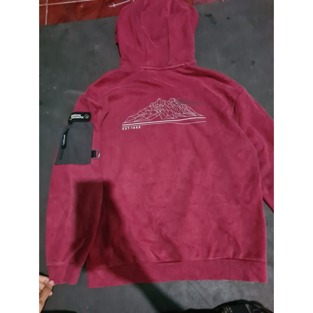 Hoodie national geographic second,hoodie national geographic preloved