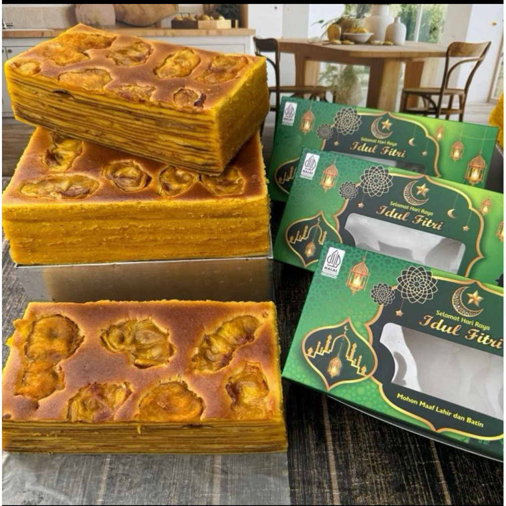 

Kue lapis legit premium CEMPEDAK asli ukuran 1/2 loyang (10x20cm)