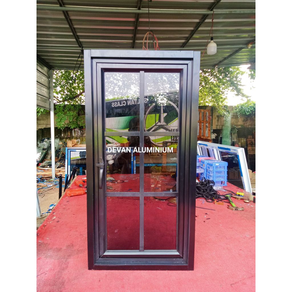 Jendela Singgle Aluminium +Ornamen L60 x T150