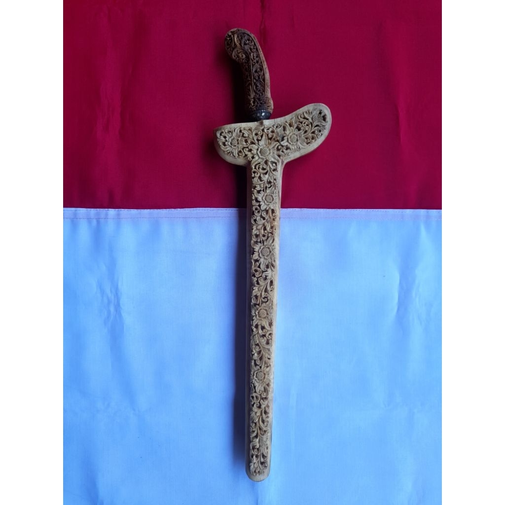 Pesanan warangka 30cm original kayu kemuning [ deder keris