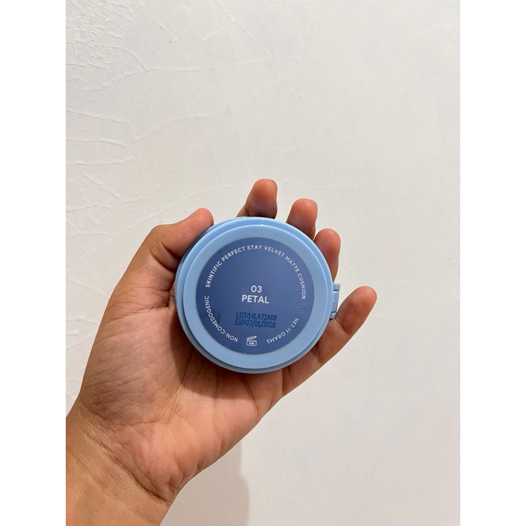 PRELOVED CUSHION SKINTIFIC (03 petal)