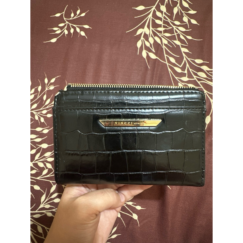 dompet vincci hitam preloved