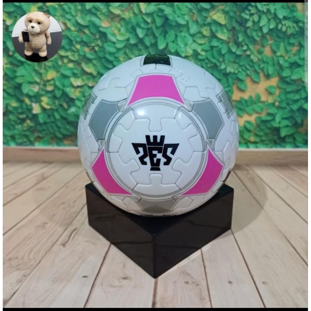 Playstation PES pro evolution soccer 3D puzzle ball limited game merchandise
