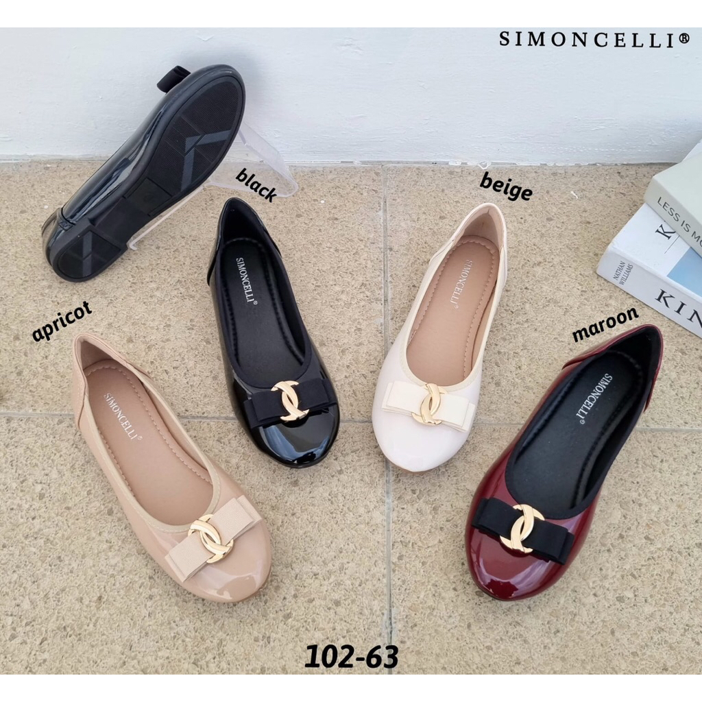 Sepatu flat wanita SIMONCELLI