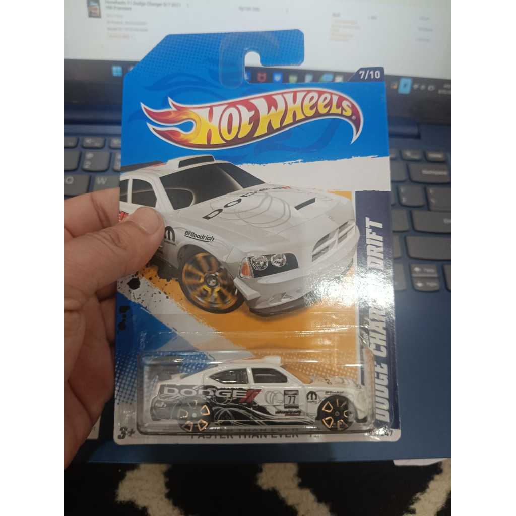 Hotwheels Dodge Charger Drift Faster than ever 2012