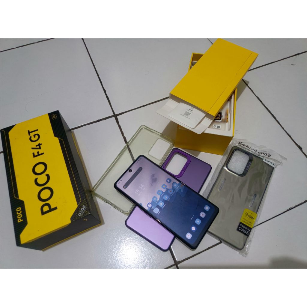 Poco f4 GT