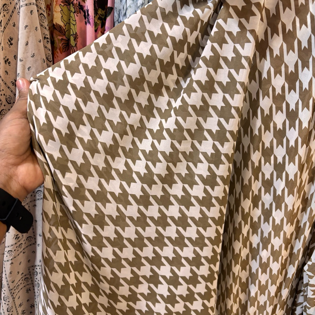 Ceruty Babydoll Motif Kotak Houndstooth | Kain Fashionable untuk Gamis, Outer & Busana Muslim ADh
