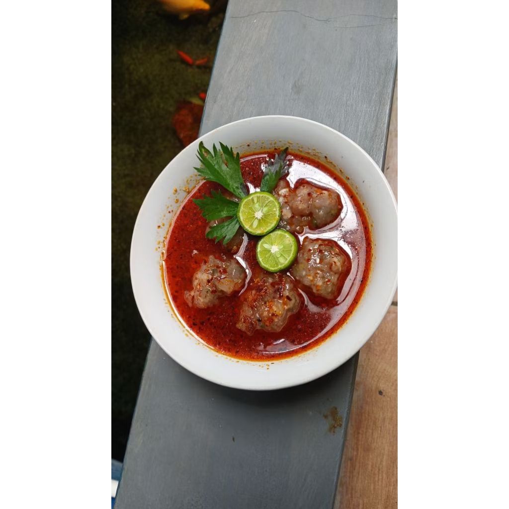 

Boy - Baso Cirawang Tulang Rangu