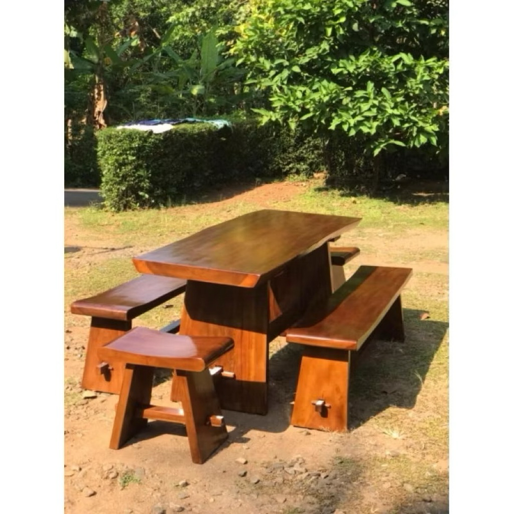 Meja makan trembesi / meja makan sate kayu trembesi