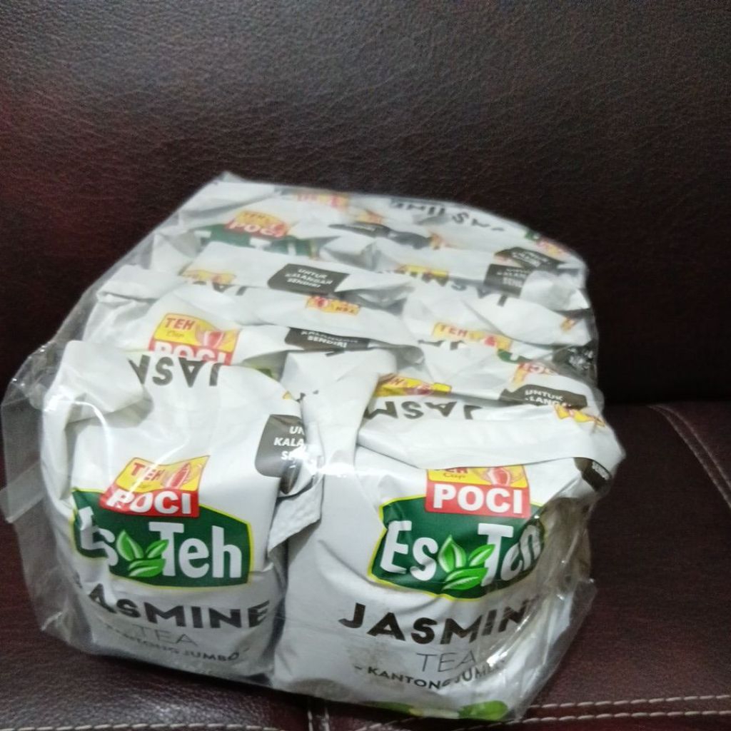 

Teh POCI Celup Jasmine Jumbo 1 bos isi 10 bungkus (1 bungkus isi 4 ktg celup)