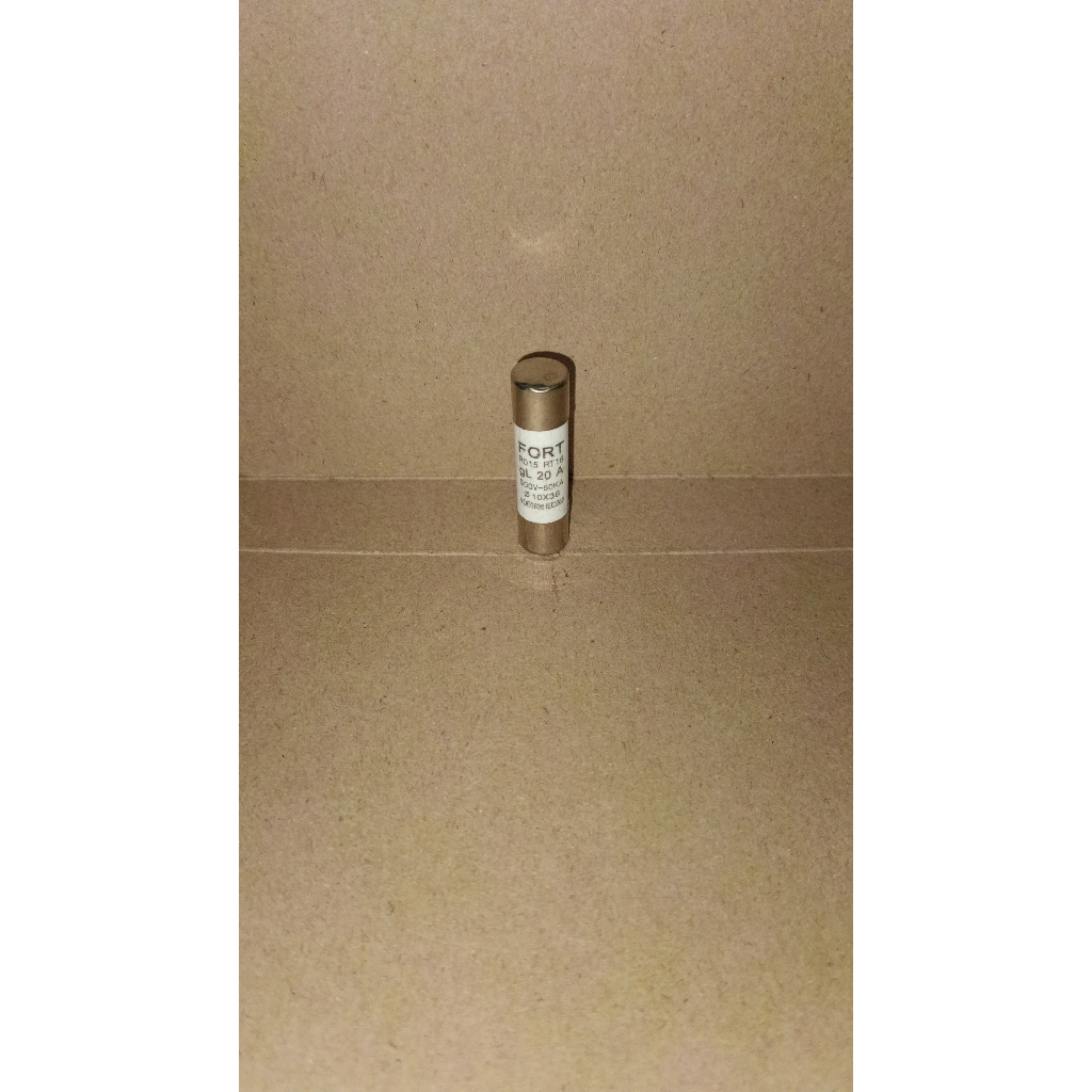 8094 fuse sekring sekering keramik ceramic 20a 20ampere 10x38