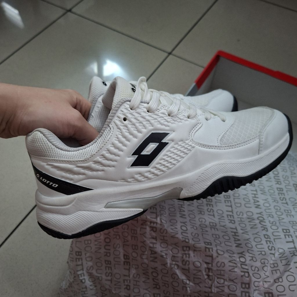 Sepatu Tenis Lotto Donald White Baru EX Display