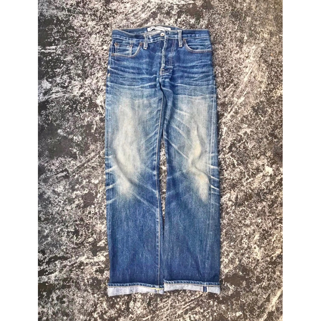 Denim hammerstout fading