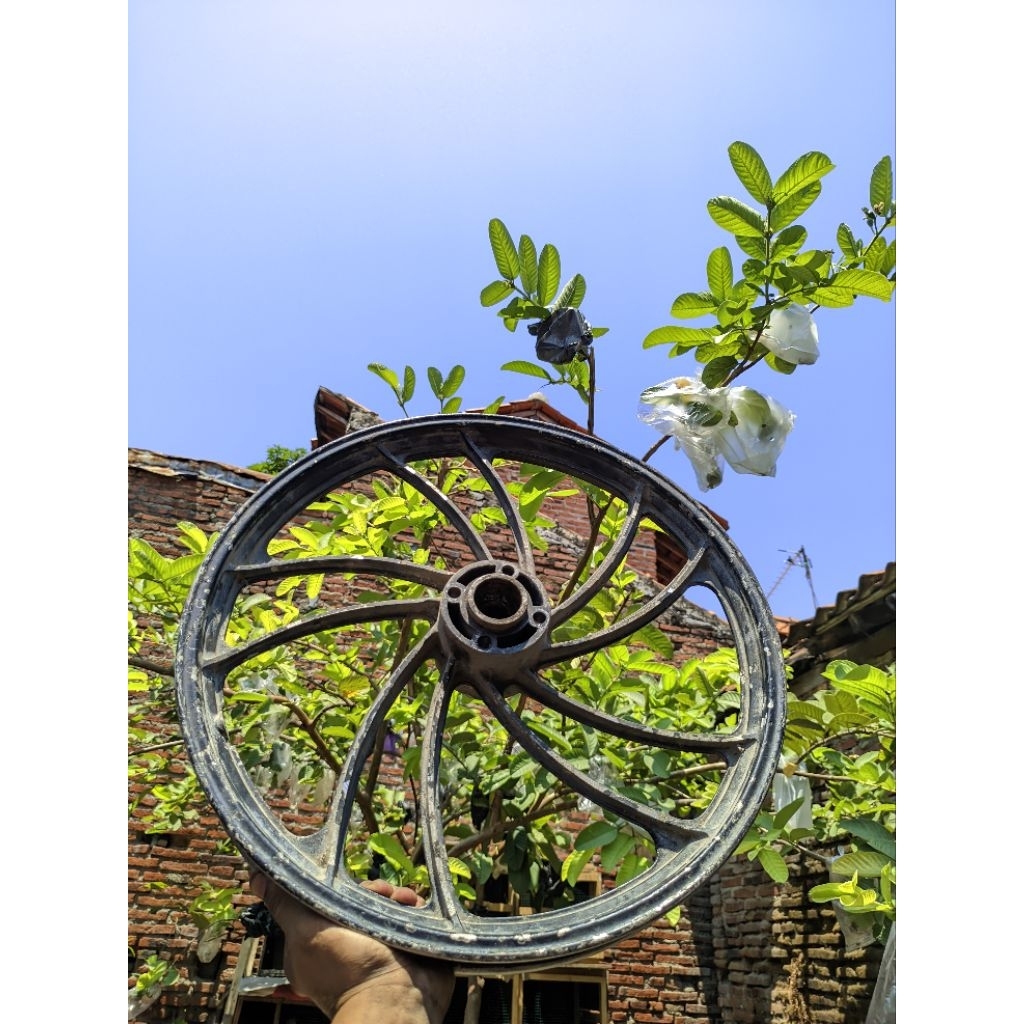 Velg Depan Cefiro Original Ring 17 Suzuki Smash, titan, shogun