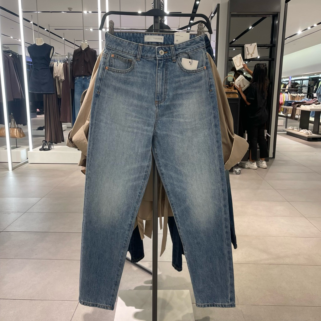 Jeans Mom Fit ZARA Women jastip (jasa titip)