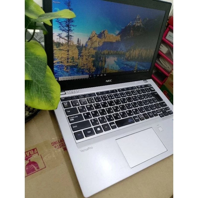 Laptop Series Nec VB4 Core i5 Gen 8 - Windows 10 - HDMI